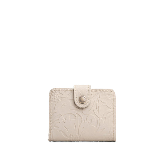 Jasmine | Small leather wallet with snap closed