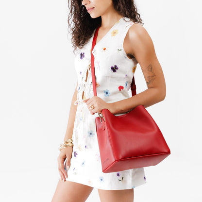 Ruby | symmetrical bucket bag with latch closure and removable crossbody strap