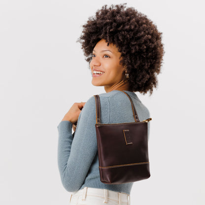 Grizzly | Small rectangular crossbody purse with top zipper and interior pocket