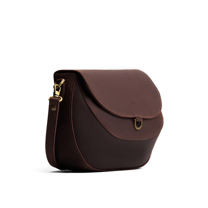 Moose*Large | Petite leather Crossbody with a flap and magnetic closure