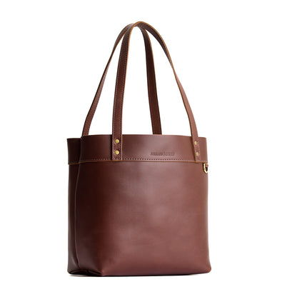 Cognac*Medium*Classic| Leather tote bag with riveted straps and exterior key loop