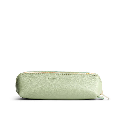 Pistachio | Leather pouch with curved seams and top zipper