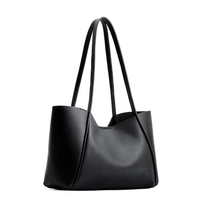 Black*Medium | Wide tote with leather straps and snap closure